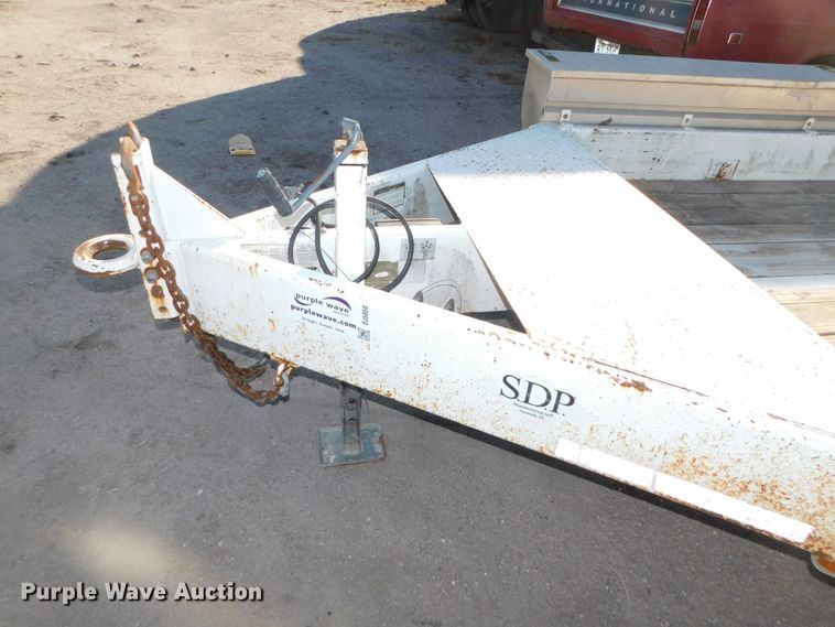 image for item DJ5850 2009 SDP 75800LPF equipment trailer
