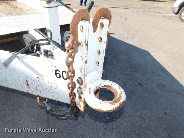 image for item DJ5850 2009 SDP 75800LPF equipment trailer