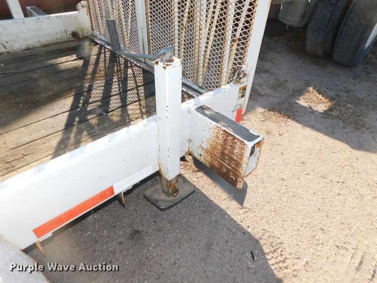 image for item DJ5850 2009 SDP 75800LPF equipment trailer