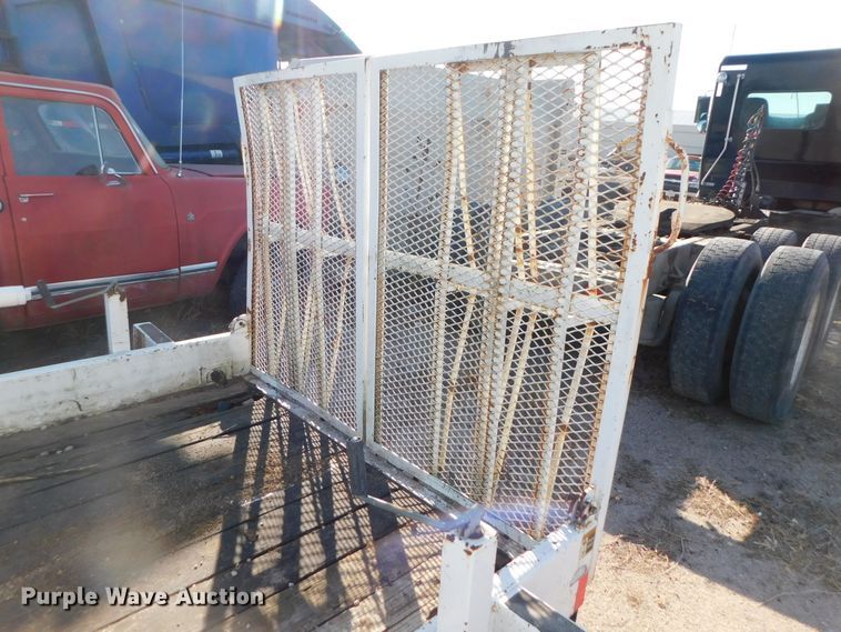 image for item DJ5850 2009 SDP 75800LPF equipment trailer