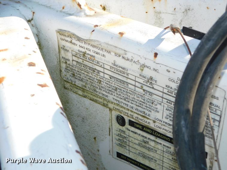 image for item DJ5850 2009 SDP 75800LPF equipment trailer