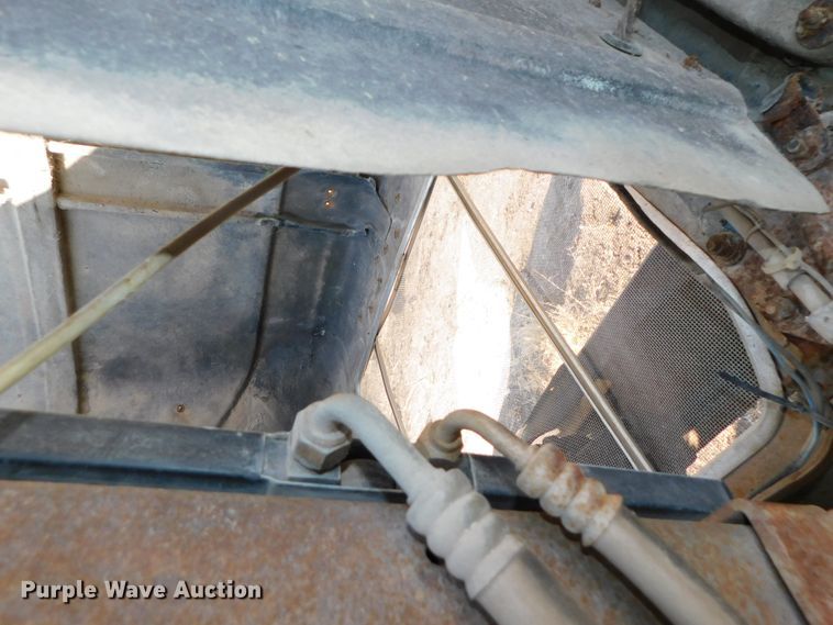 image for item DJ5851 1981 Mack RD686S  roll-off  container truck