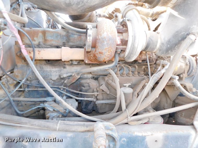 image for item DJ5851 1981 Mack RD686S  roll-off  container truck