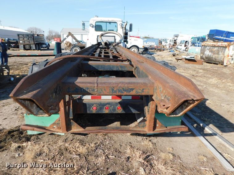 image for item DJ5851 1981 Mack RD686S  roll-off  container truck