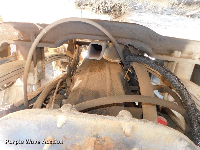 image for item DJ5851 1981 Mack RD686S  roll-off  container truck