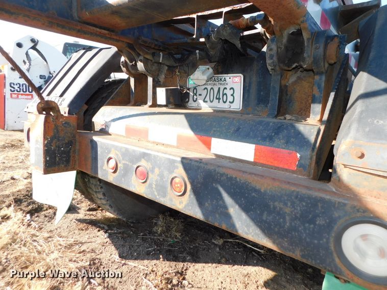 image for item DJ5851 1981 Mack RD686S  roll-off  container truck