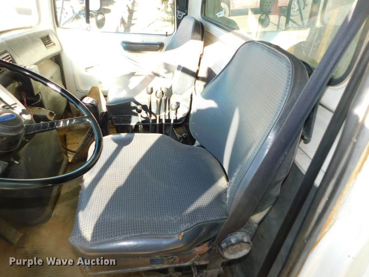 image for item DJ5854 1993 Ford L7000  dump truck