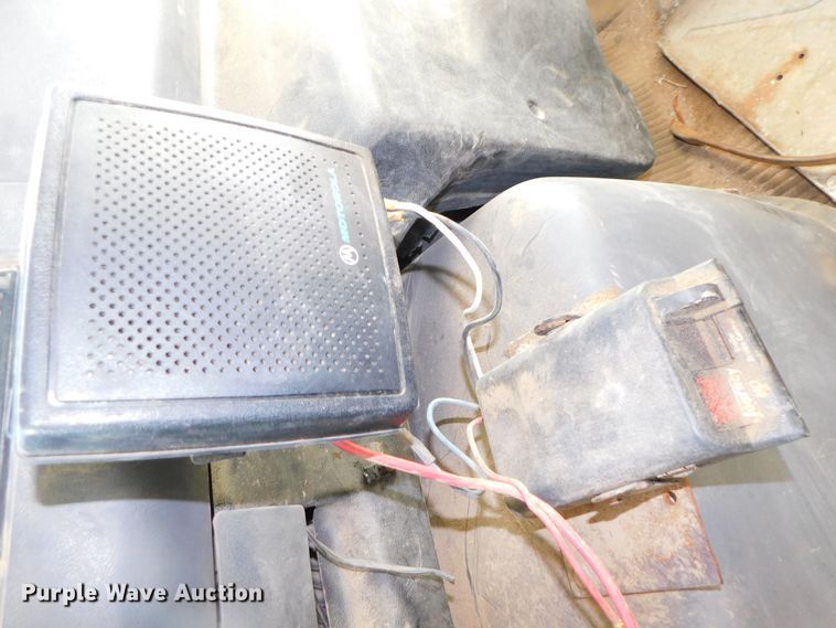 image for item DJ5854 1993 Ford L7000  dump truck