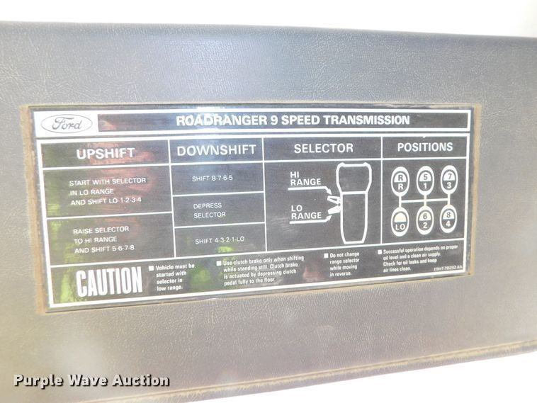 image for item DJ5854 1993 Ford L7000  dump truck