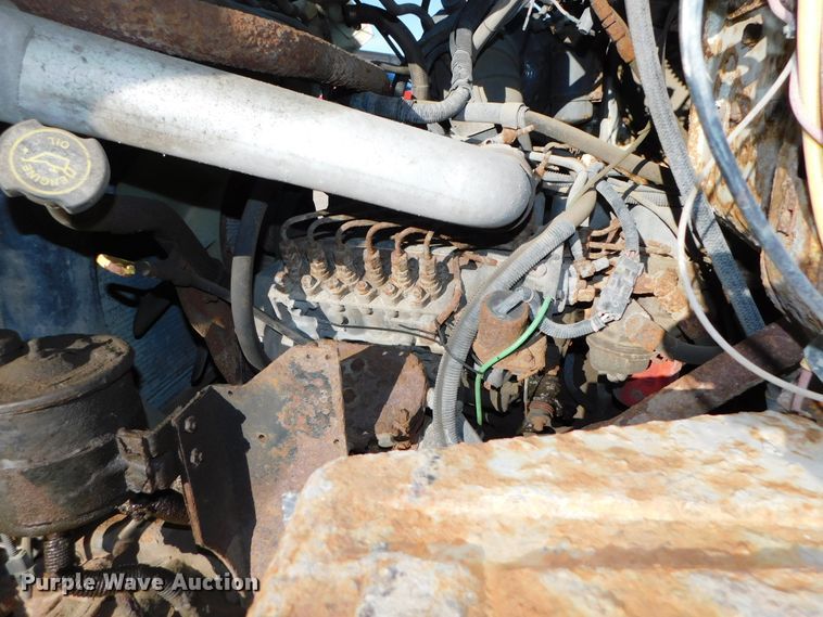 image for item DJ5854 1993 Ford L7000  dump truck