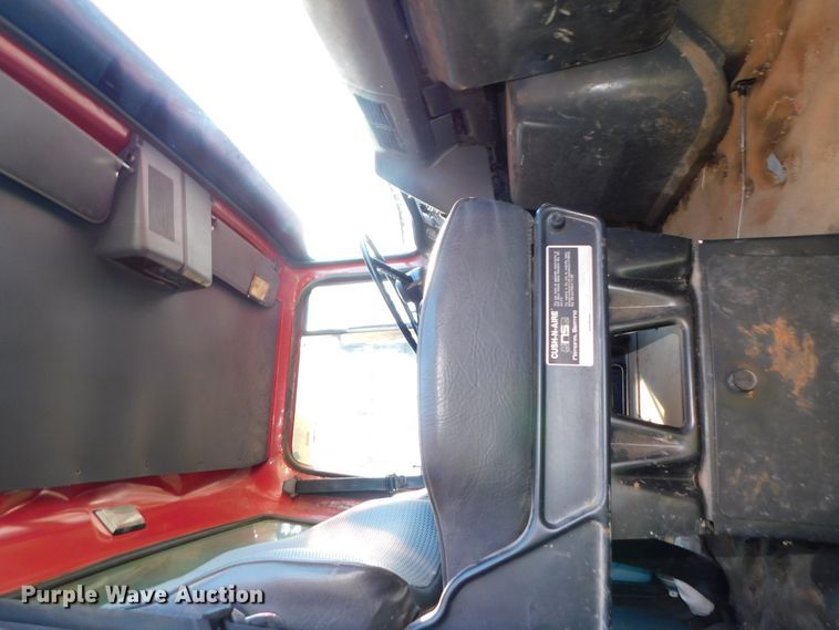 image for item DJ5855 1993 Ford L7000  dump truck