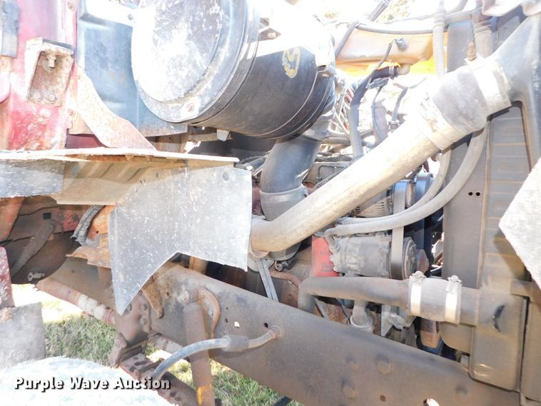 image for item DJ5855 1993 Ford L7000  dump truck