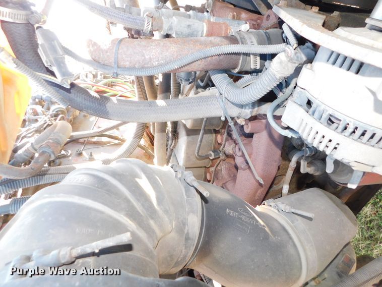 image for item DJ5855 1993 Ford L7000  dump truck