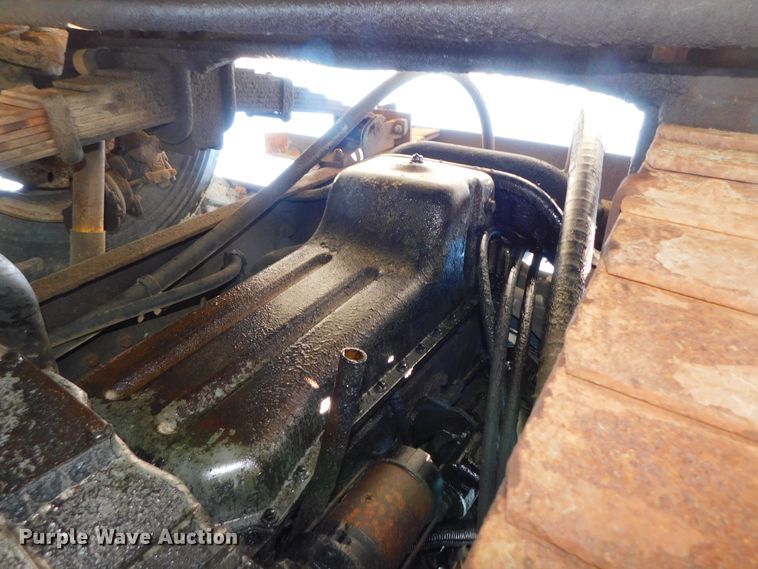 image for item DJ5855 1993 Ford L7000  dump truck