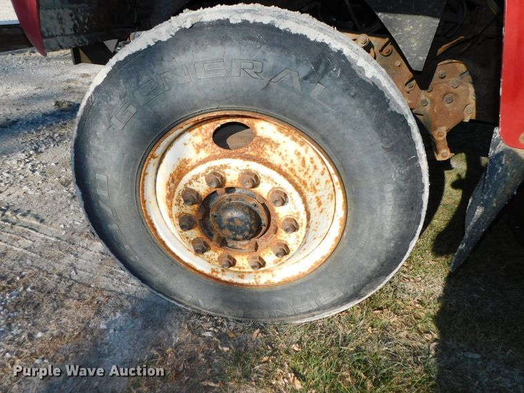 image for item DJ5855 1993 Ford L7000  dump truck