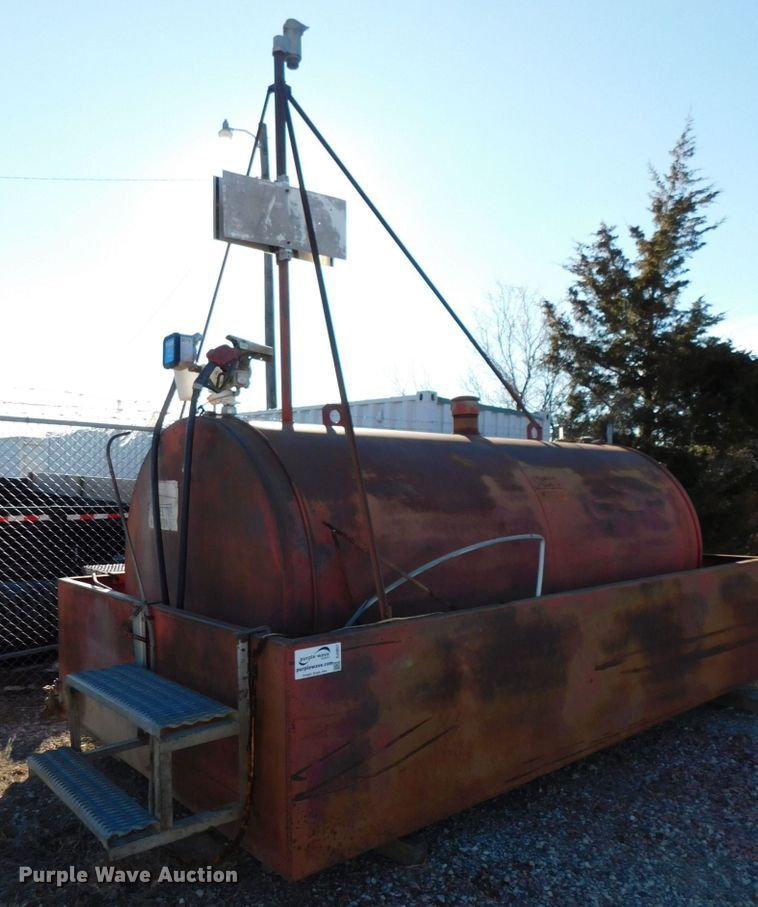 image for item DJ5857 Fuel tank