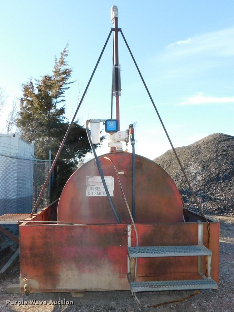 image for item DJ5857 Fuel tank