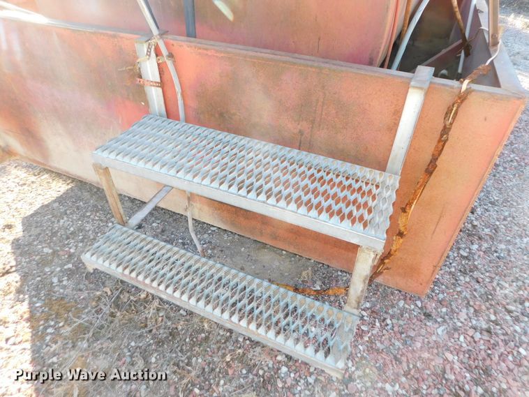 image for item DJ5857 Fuel tank