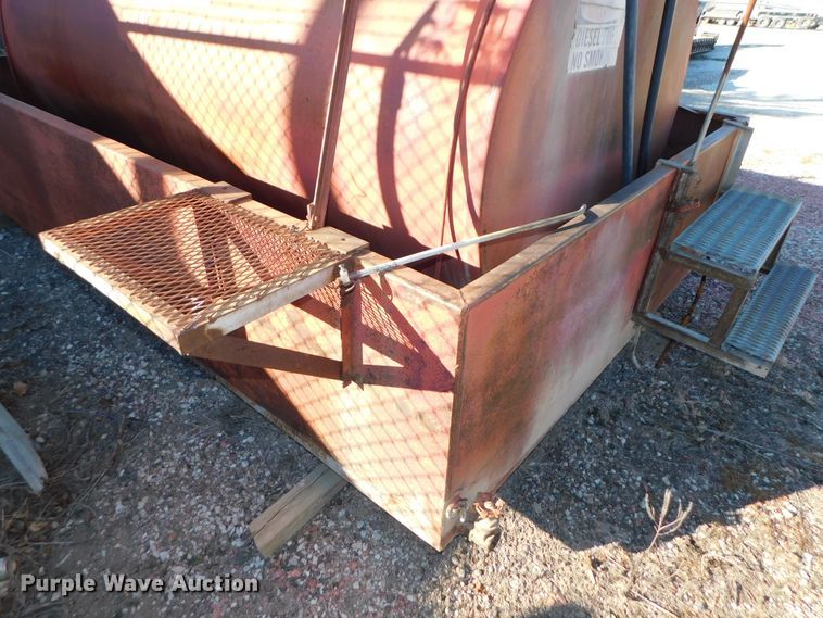 image for item DJ5857 Fuel tank