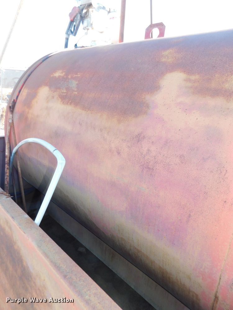 image for item DJ5857 Fuel tank