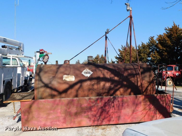 image for item DJ5865 Fuel tank