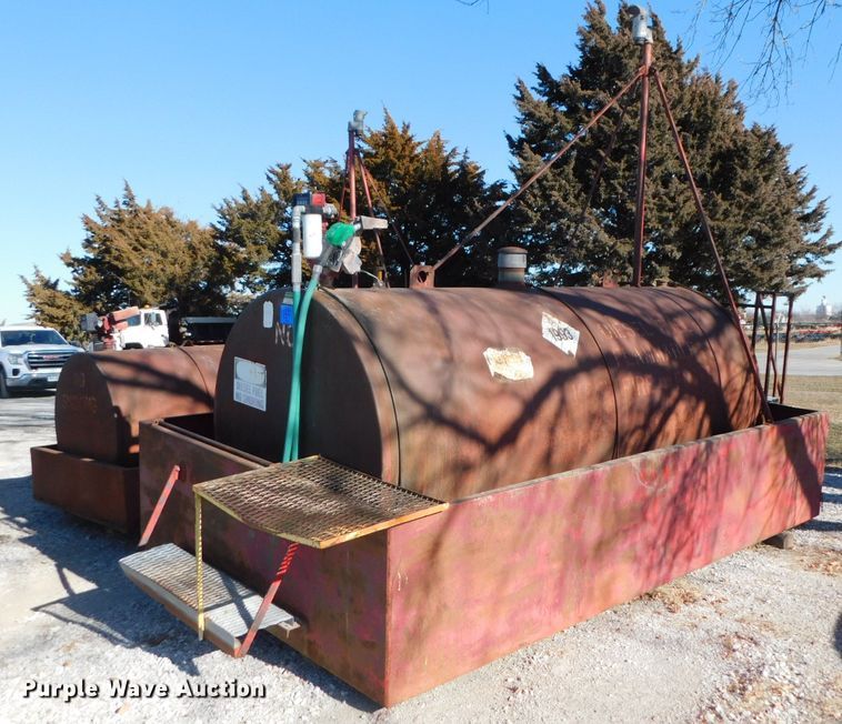 image for item DJ5865 Fuel tank