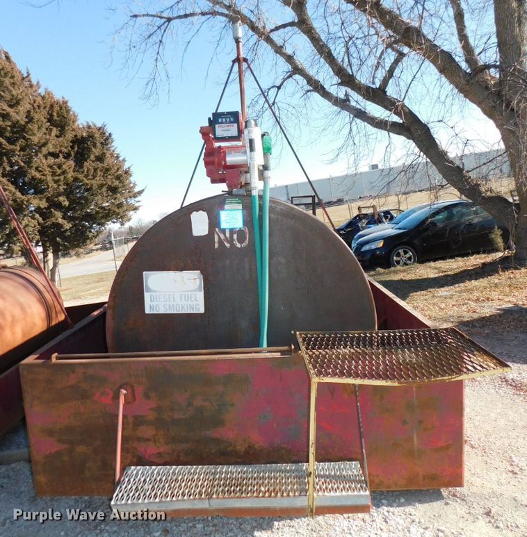 image for item DJ5865 Fuel tank