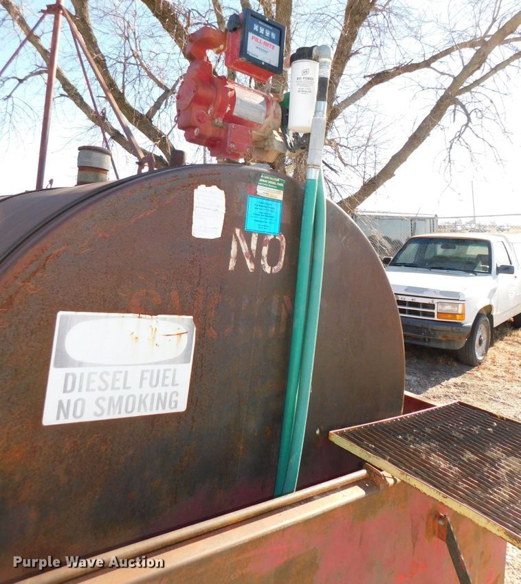 image for item DJ5865 Fuel tank