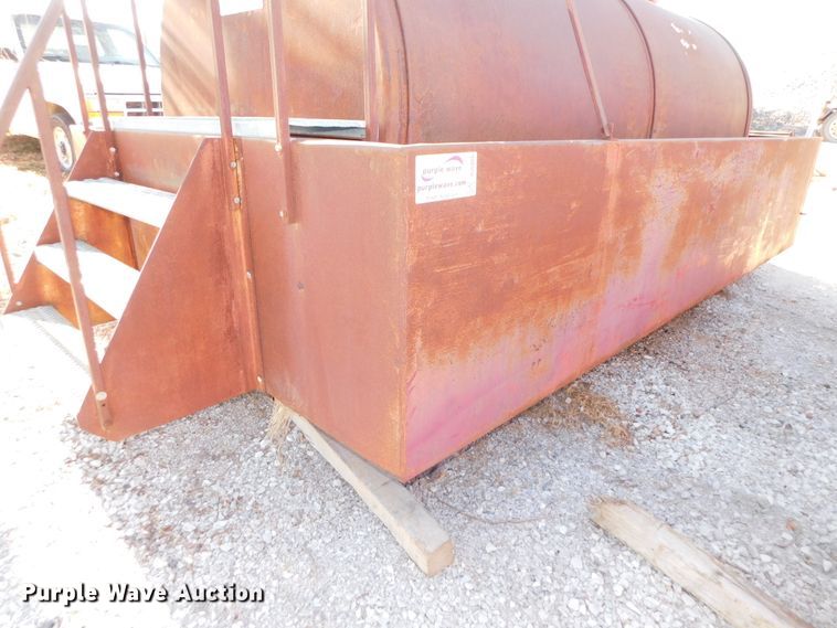 image for item DJ5865 Fuel tank