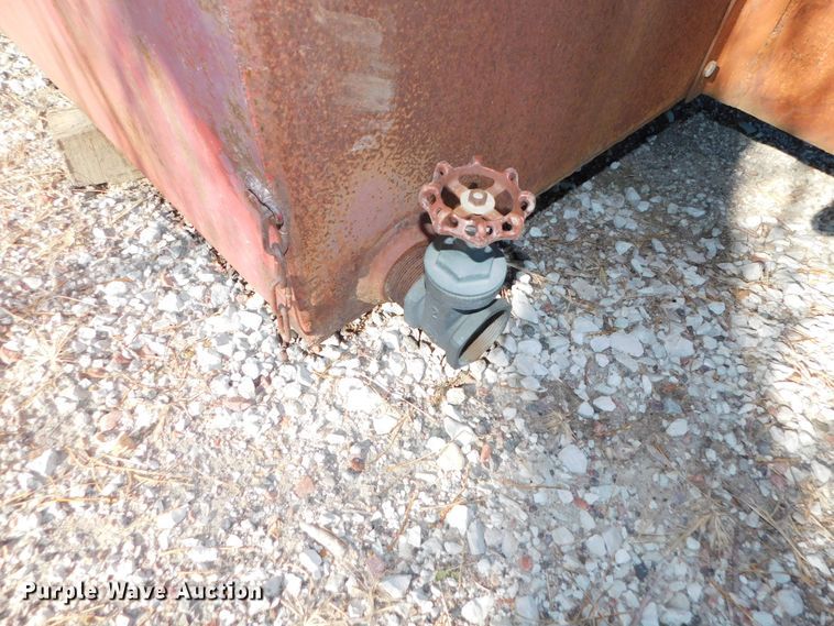 image for item DJ5865 Fuel tank