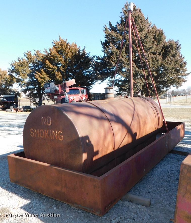 image for item DJ5866 Fuel tank