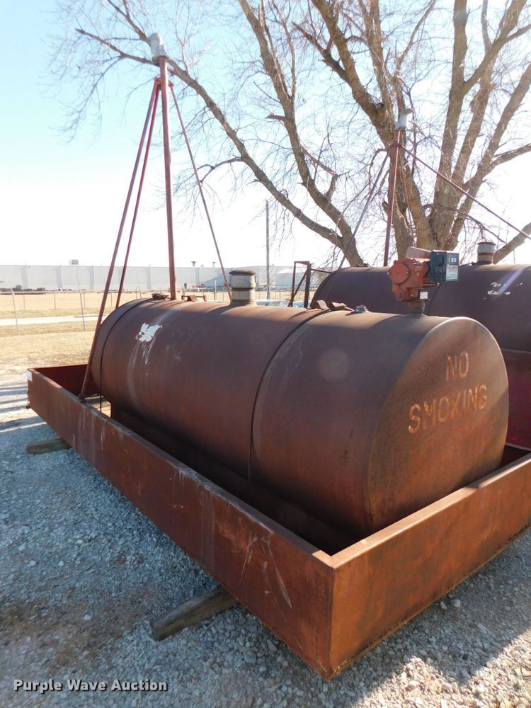 image for item DJ5866 Fuel tank