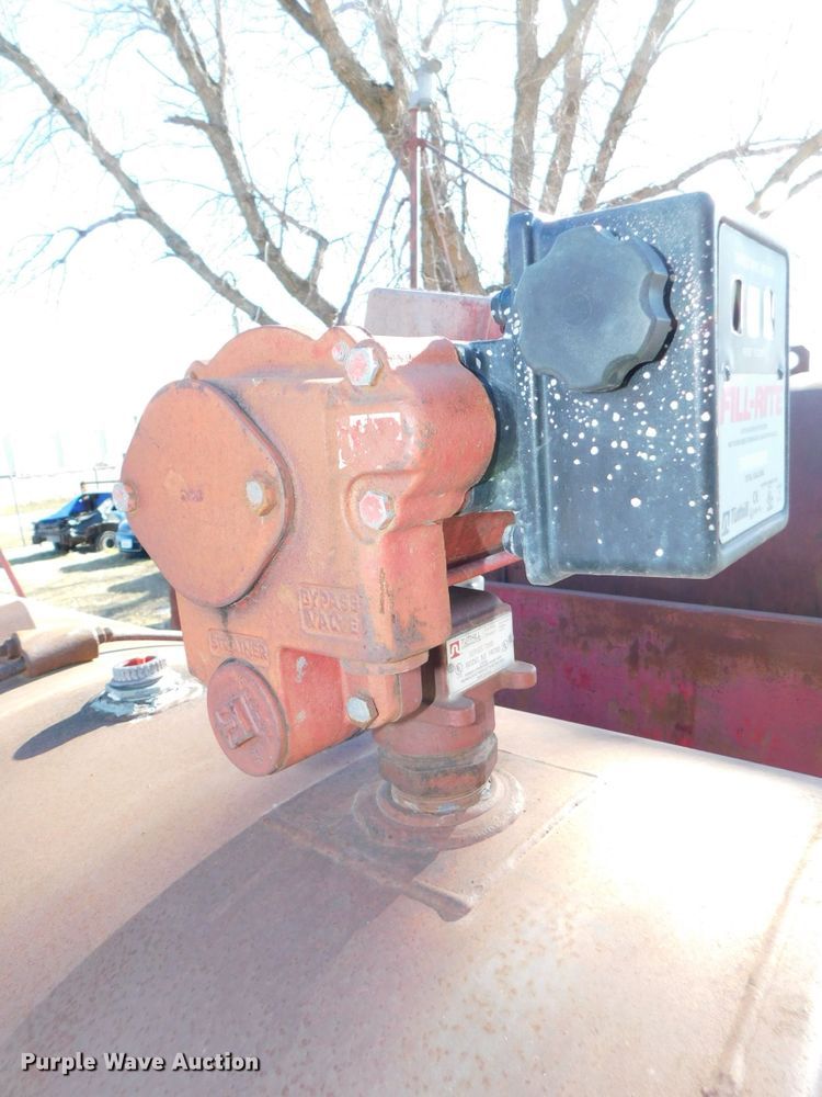 image for item DJ5866 Fuel tank