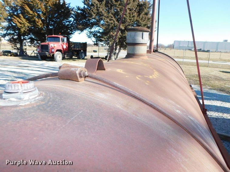 image for item DJ5866 Fuel tank