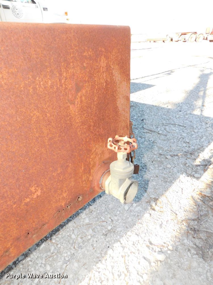 image for item DJ5866 Fuel tank