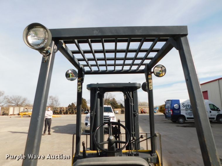 image for item DJ5871 1993 Hyster H80XL   forklift