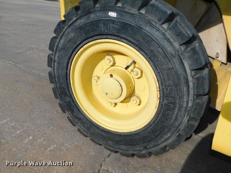 image for item DJ5871 1993 Hyster H80XL   forklift