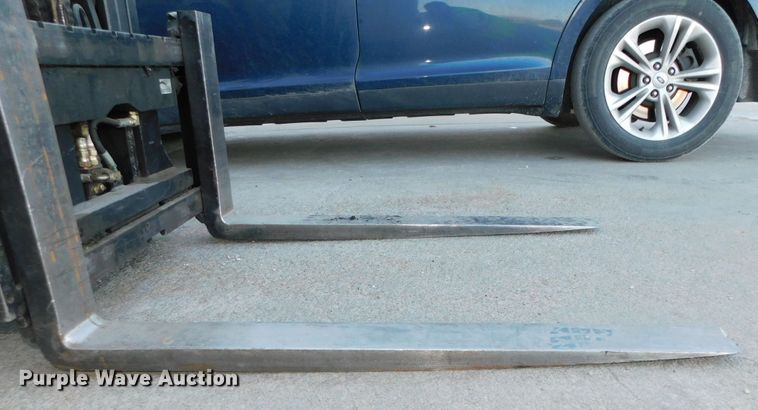 image for item DJ5876 2005 Doosan BC15S  forklift