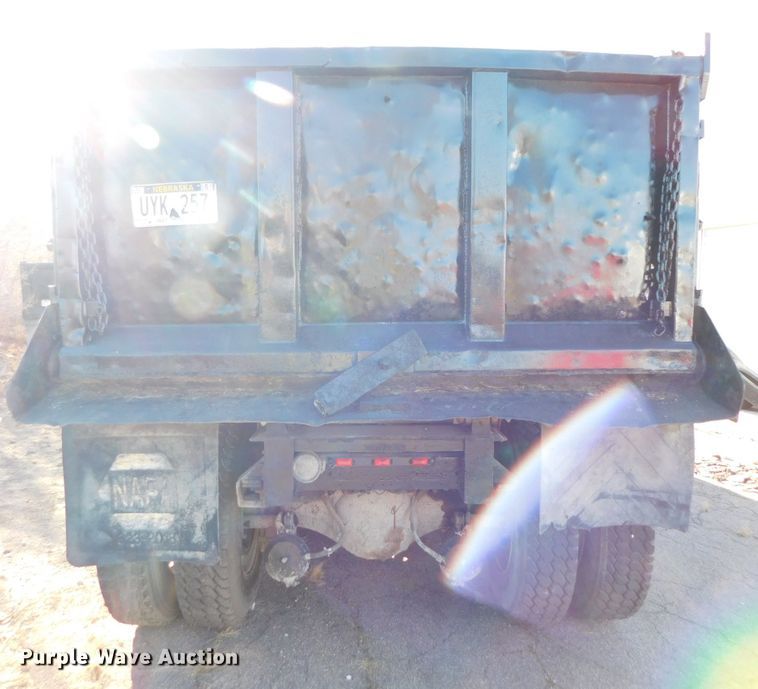 image for item DJ5878 1990 Freightliner FLD120  dump truck