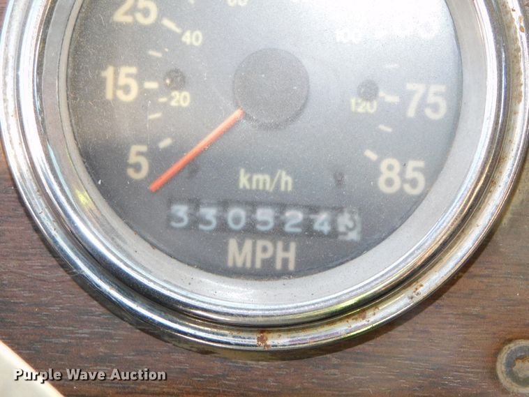 image for item DJ5878 1990 Freightliner FLD120  dump truck