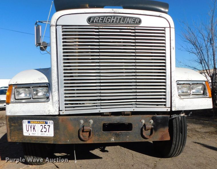 image for item DJ5878 1990 Freightliner FLD120  dump truck
