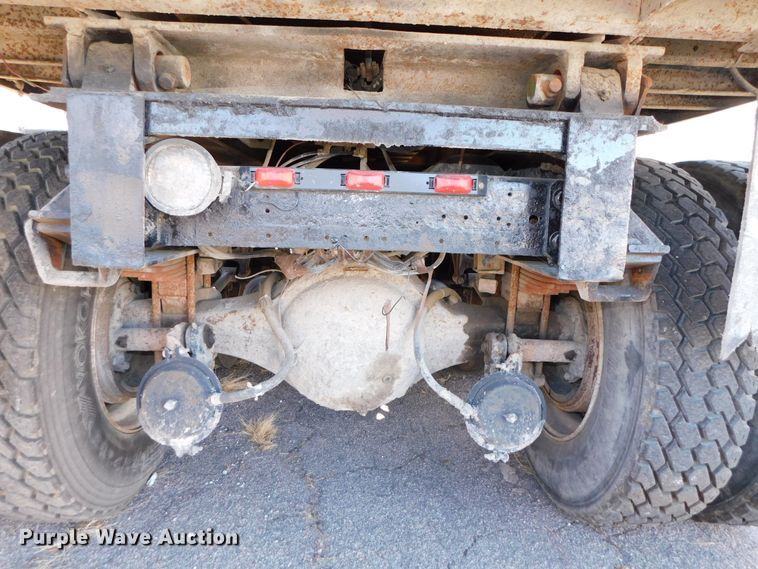 image for item DJ5878 1990 Freightliner FLD120  dump truck
