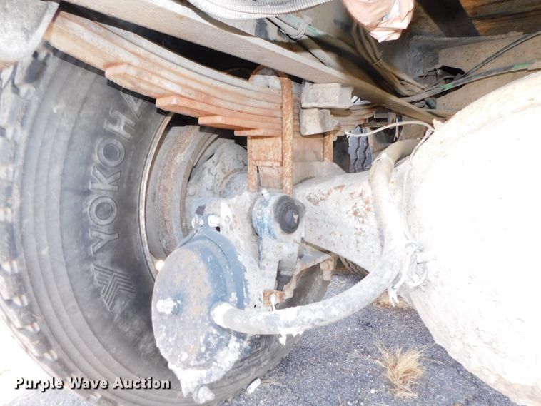 image for item DJ5878 1990 Freightliner FLD120  dump truck