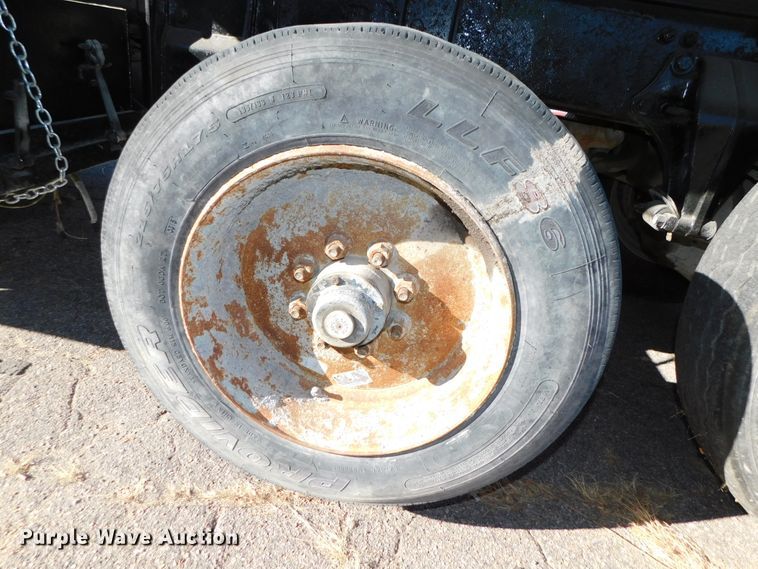 image for item DJ5878 1990 Freightliner FLD120  dump truck