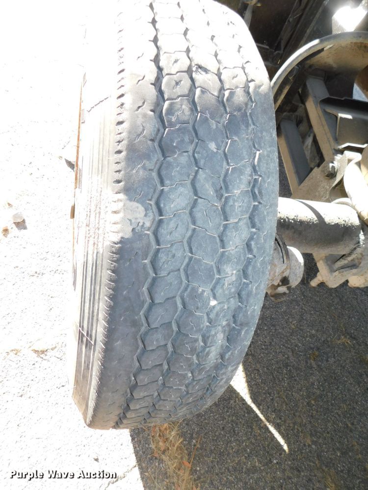 image for item DJ5878 1990 Freightliner FLD120  dump truck