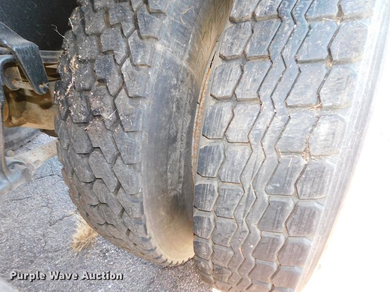 image for item DJ5878 1990 Freightliner FLD120  dump truck