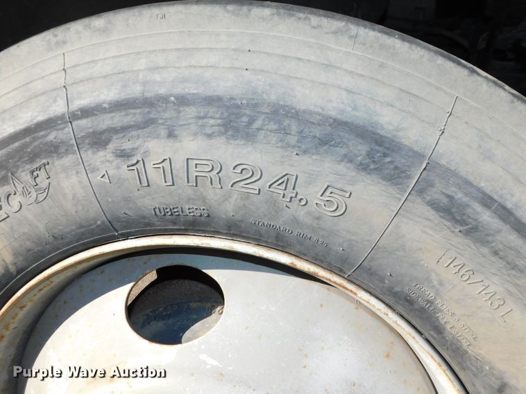 image for item DJ5878 1990 Freightliner FLD120  dump truck