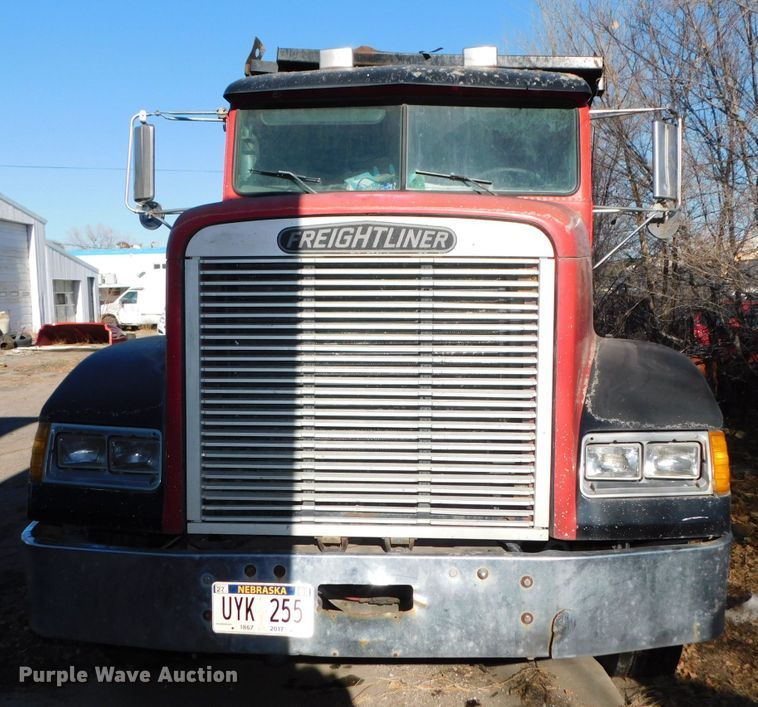 image for item DJ5879 1991 Freightliner FLD120  dump truck