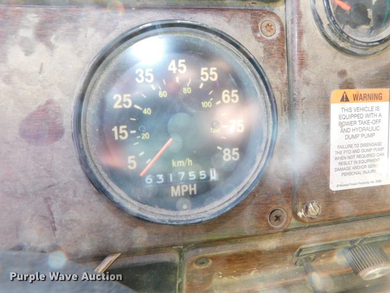 image for item DJ5879 1991 Freightliner FLD120  dump truck