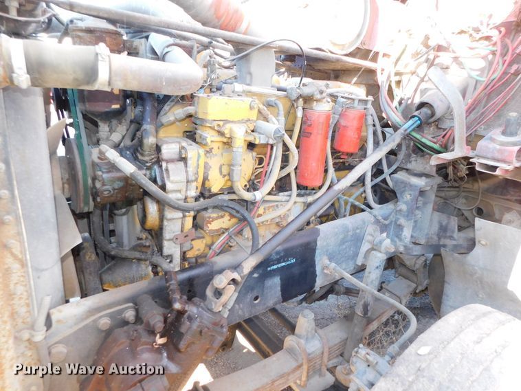 image for item DJ5879 1991 Freightliner FLD120  dump truck